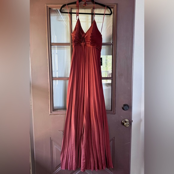 Express Orange/Brown Pleated Maxi Dress - Picture 2 of 12